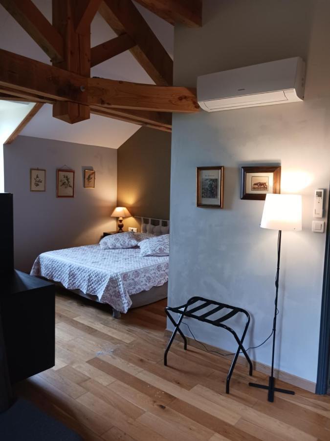 La Maison Forte Bed & Breakfast Montaut  Bagian luar foto