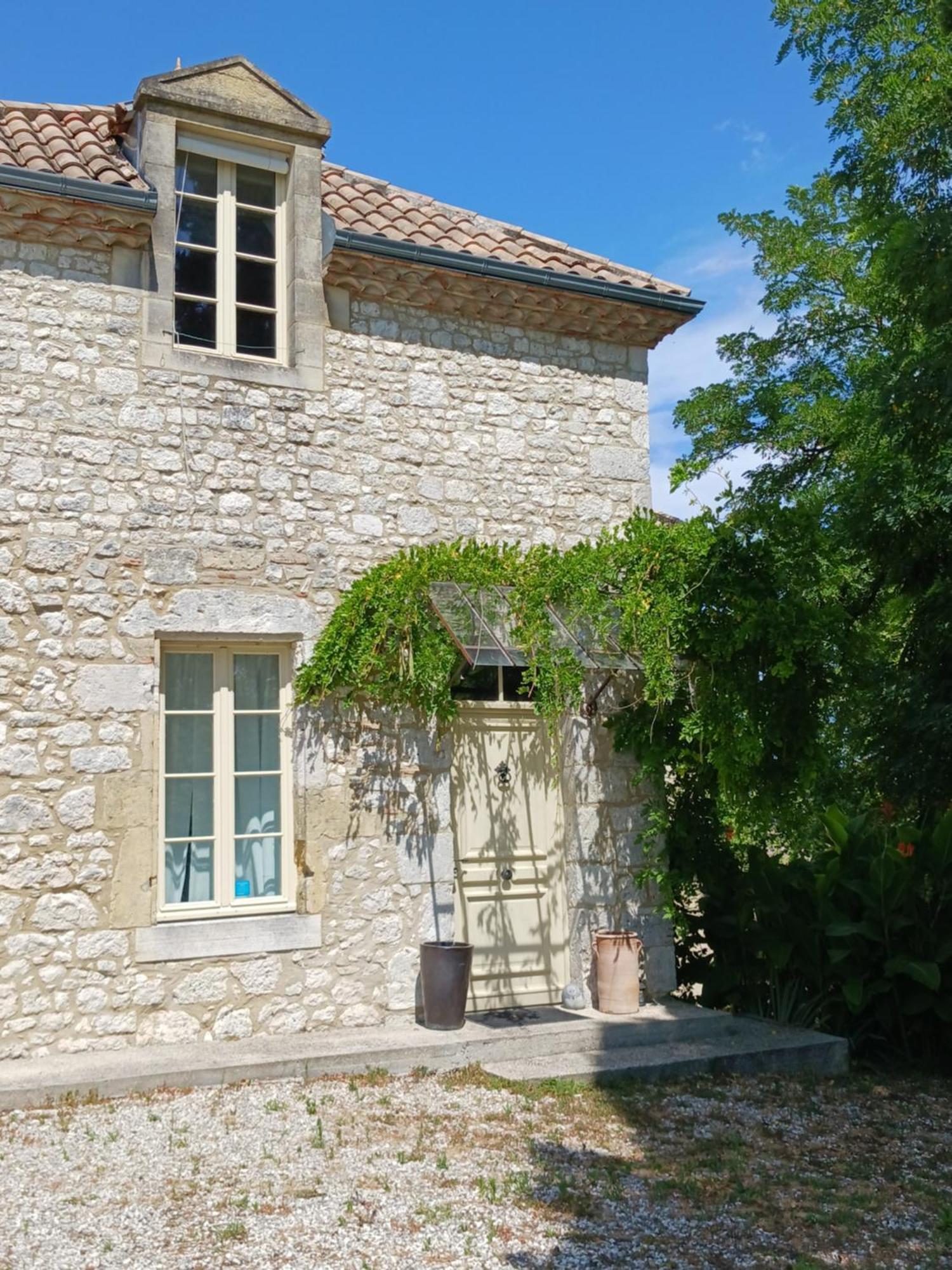 La Maison Forte Bed & Breakfast Montaut  Bagian luar foto